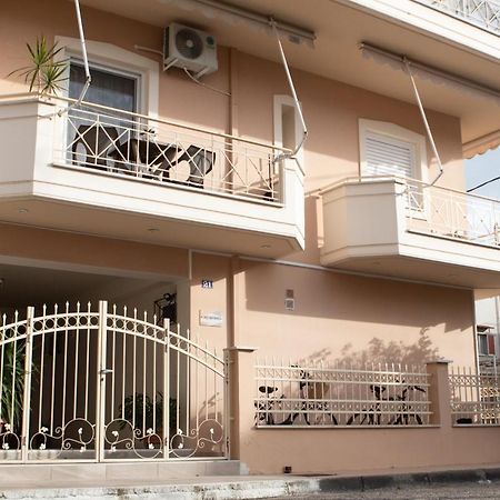 Langi Apartments Missolonghi ภายนอก รูปภาพ