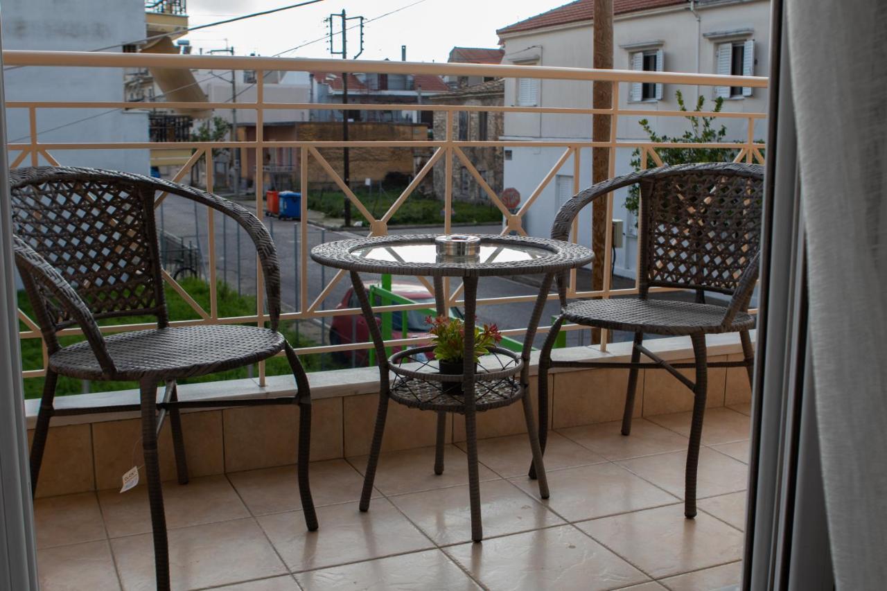 Langi Apartments Missolonghi ภายนอก รูปภาพ